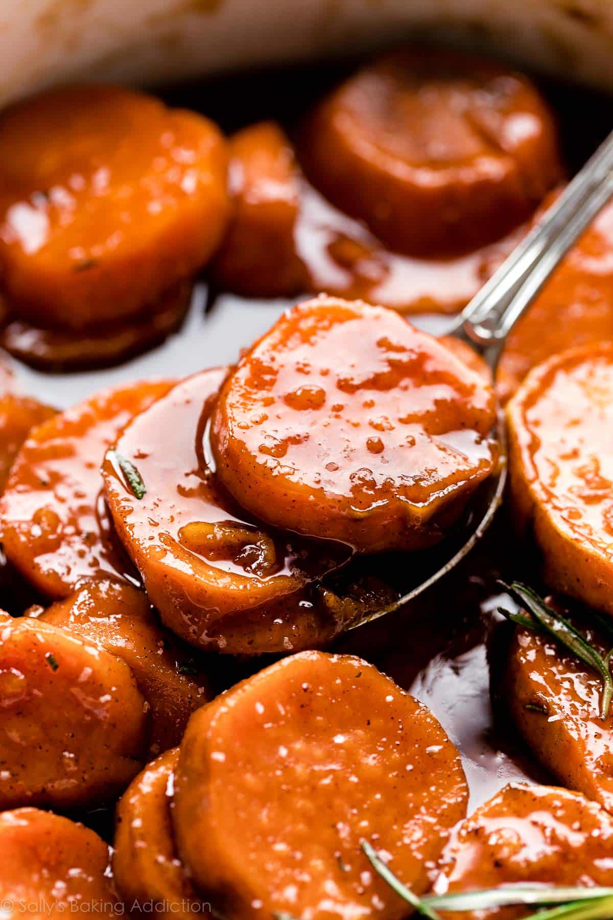 Homemade Candied Sweet Potatoes: Rich Flavor, Tender Texture